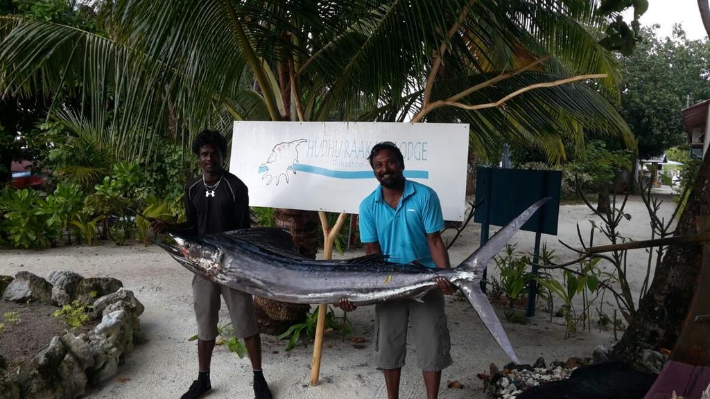 Hudhu Raakani Lodge Maldives Thinadhoo  ภายนอก รูปภาพ