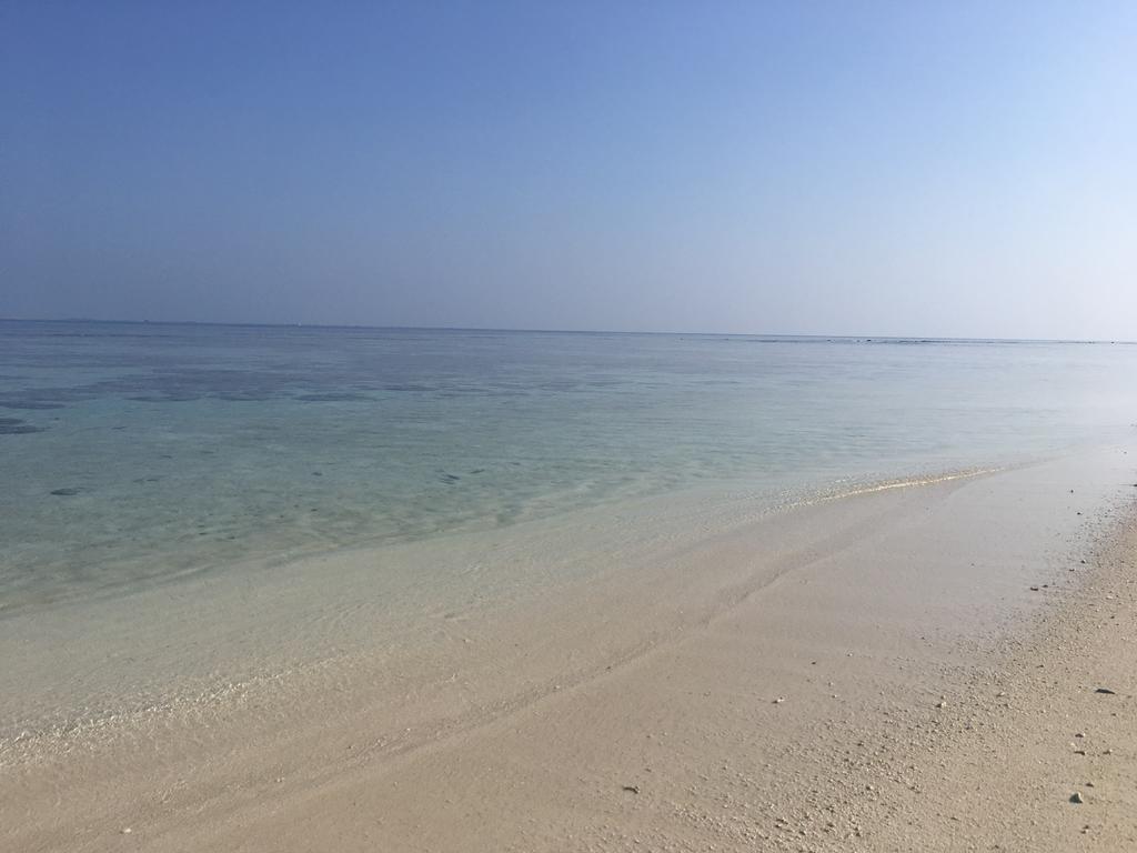 Hudhu Raakani Lodge Maldives Thinadhoo  ภายนอก รูปภาพ